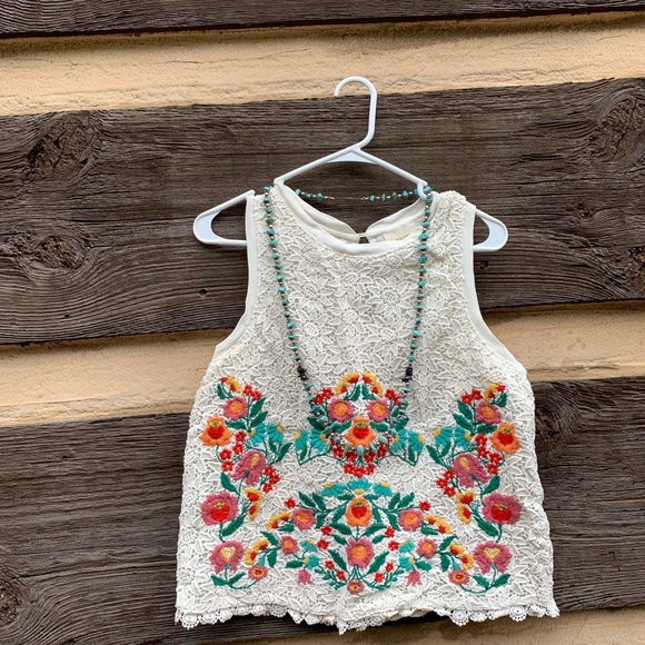Anthropologie Maeve M floral embroidered blouse tank top crochet lace boho folk - Picture 2 of 12